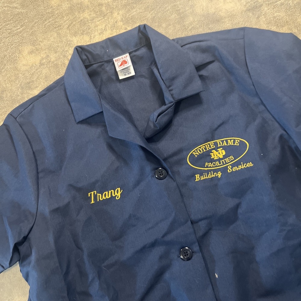 Notre Dame Facilities Shirt Women's Medium RED KAP Custodian Janitor Twill Work